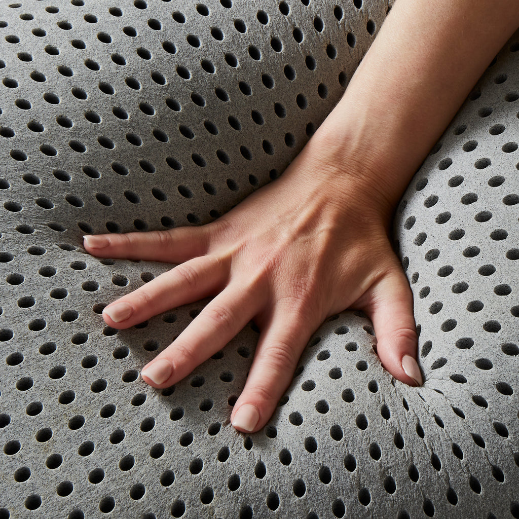 Natural Latex Foam Pillow hand pressing