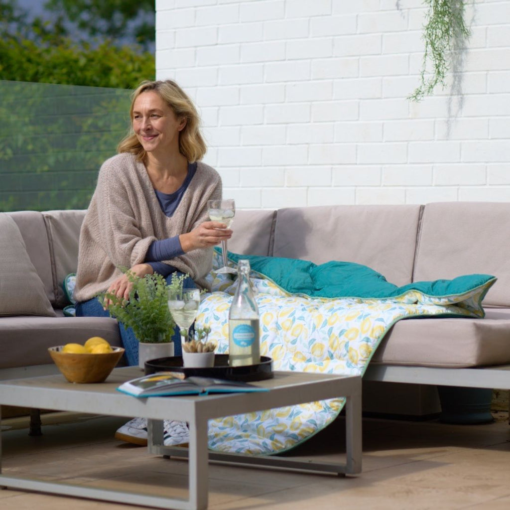 Night Lark® Amalfi Lemons Summer Outdoor Duvet lifestyle